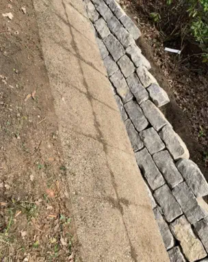 Trockenmauer